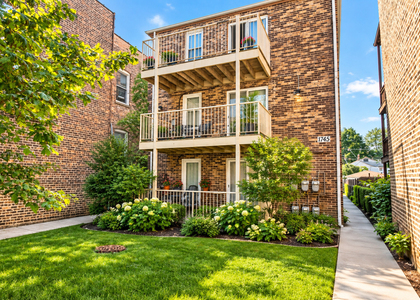 1745 W Albion Avenue - Photo 1