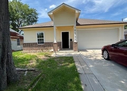 10525 Burman Street - Photo 1