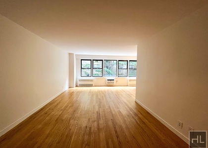 East 36 Street - Photo 1