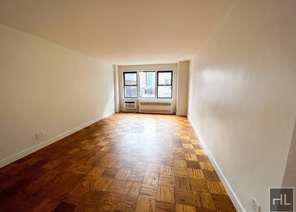 East 36 Street - Photo 1