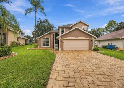 2211 Mallory Circle - Photo 1