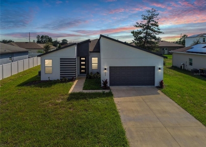 302 Elderberry Court - Photo 1