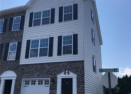 306 Stonewood Lane - Photo 1