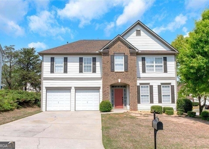 3152 Spruce Way - Photo 1