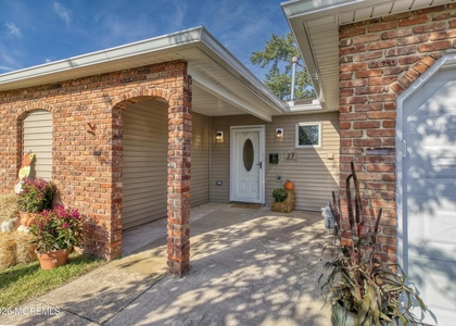 27 Rossetti Court - Photo 1