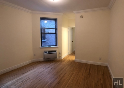 East 83 Street - Photo 1