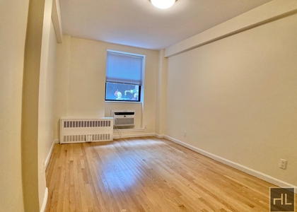East 84 Street - Photo 1