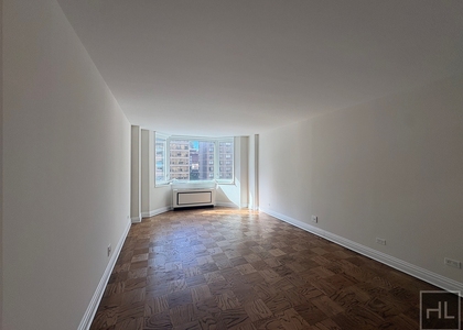 East 71st Street - Photo 1