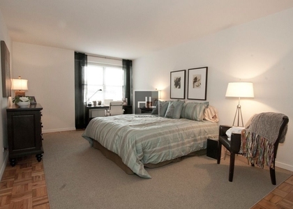 East 77th Street - Photo 1