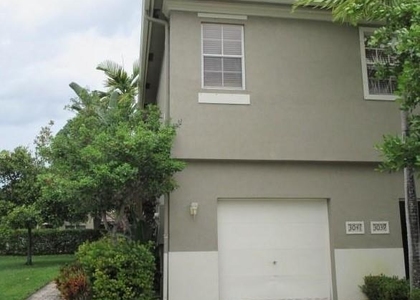 3041 Laurel Ridge Circle - Photo 1