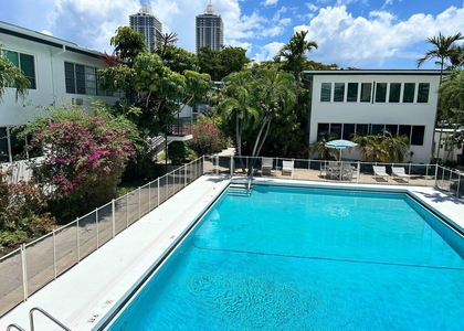 4720 Pine Tree Drive - Photo 1