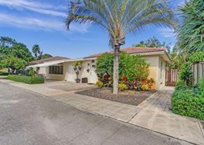 500 Ne 25th Street - Photo 1