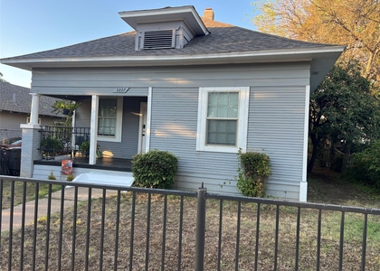3227 Avenue I - Photo 1