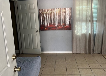 1819 N Del Norte Avenue - Photo 1