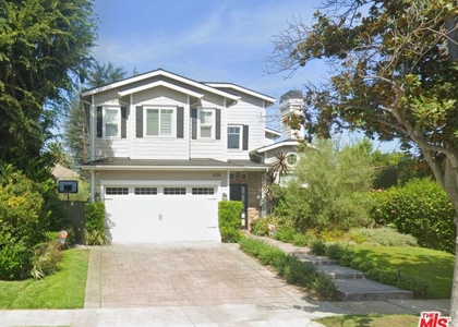 4309 Shadyglade Avenue - Photo 1
