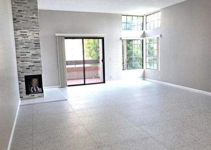 2601 S Broadmoor Drive - Photo 1