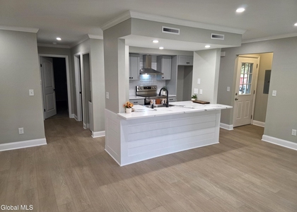 123 Victory Way - Photo 1