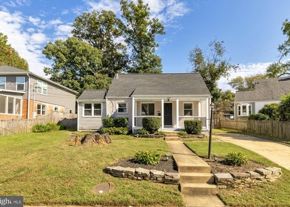 2921 Johnson Road - Photo 1