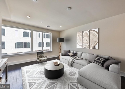 2607 Emerald Street - Photo 1