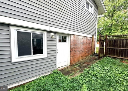 13807 Eastland Street - Photo 1