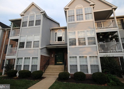 1002 Jessicas Court - Photo 1