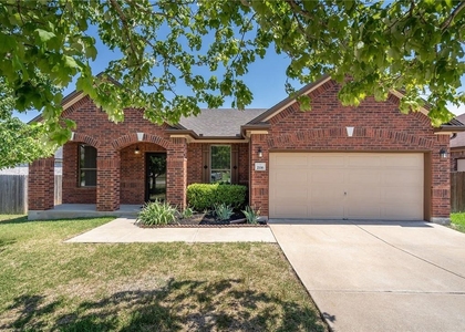 2116 Woodway Dr - Photo 1