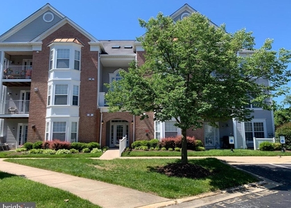 657 Burtons Cove Way - Photo 1