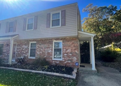 7964 Covington Avenue - Photo 1