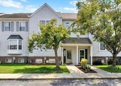 128 Thames Drive - Photo 1