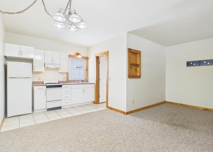 1555 Main - Photo 1