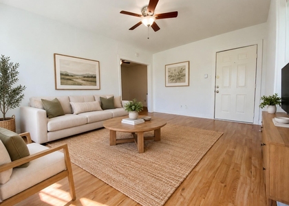 1 Sidney Street - Photo 1
