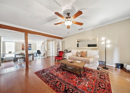 5238 Memorial Drive - Photo 1