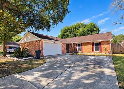 9811 Rocky Hollow Road - Photo 1