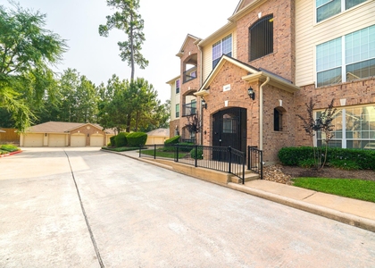 6607 Lake Woodlands Drive - Photo 1