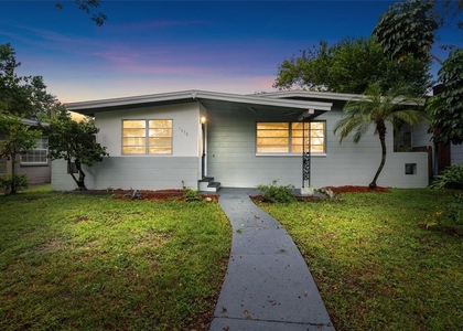 1650 49th Avenue N - Photo 1