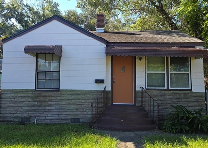 1236 W 9th Street - Photo 1