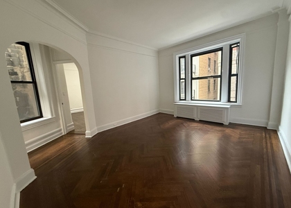 1 Bedroom in Upper West Side - Photo 1