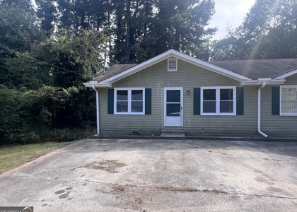 144 Colonial Drive - Photo 1
