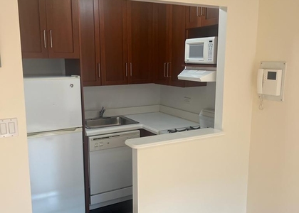 E 87 Street / York Avenue - Photo 1