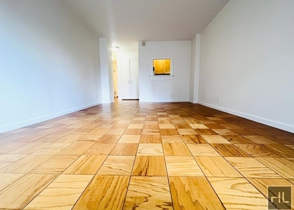 East 36 Street - Photo 1