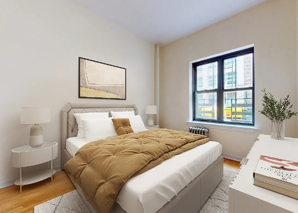 Grand Street - Photo 1
