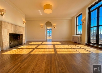 Second Avenue - Photo 1