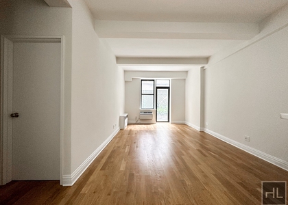 West 16 Street - Photo 1