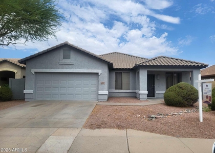 10316 E Jan Avenue - Photo 1