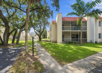 616 Nw 13th Street - Photo 1