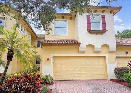 5780 Nw 120th Avenue - Photo 1