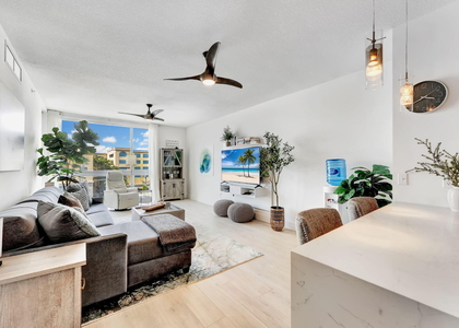 111 Se 1st Avenue - Photo 1