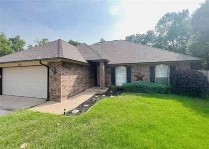 11800 Kingsridge Terrace - Photo 1