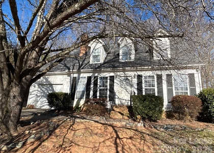 10730 Starwood Avenue - Photo 1