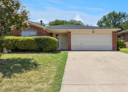 10209 Westward Drive - Photo 1